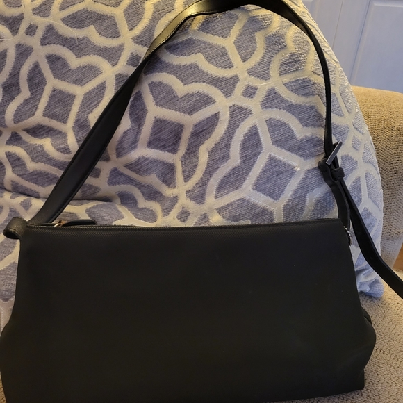 Prada purse - Picture 1 of 3